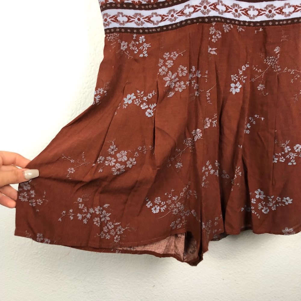 Urban Outfitters Ecote Plunge Romper Brown Floral - Picture 5 of 8